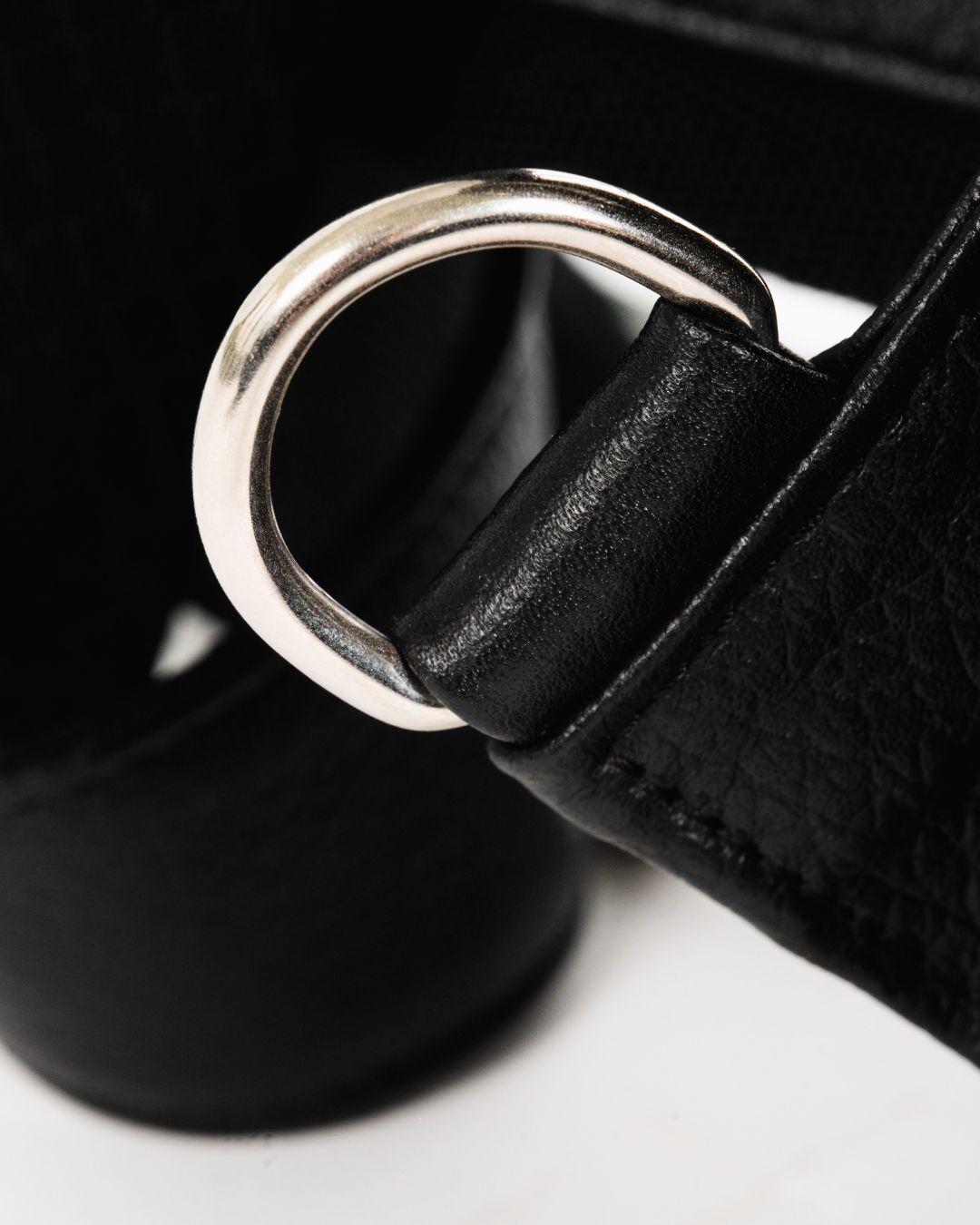 Crossbody 611083N