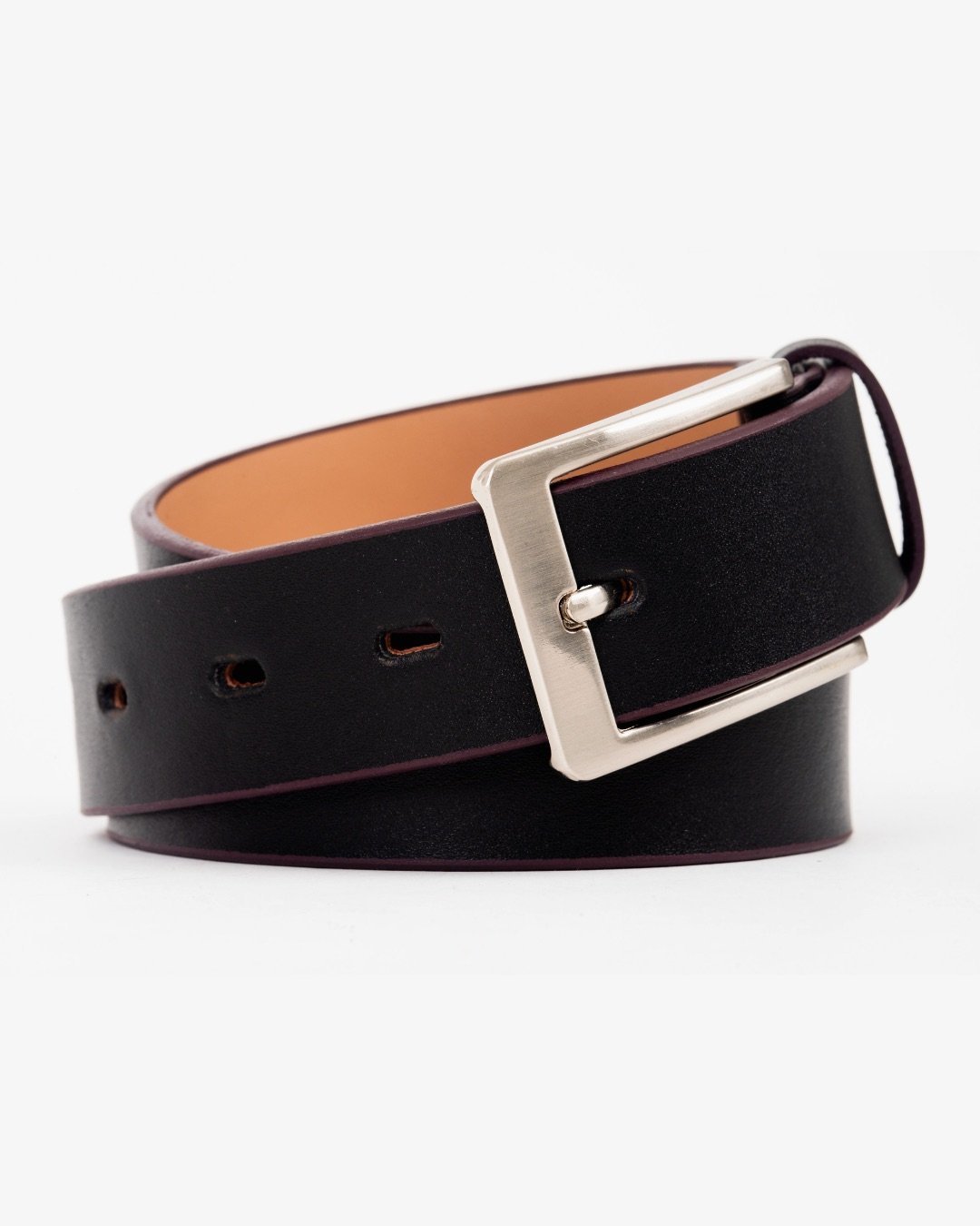 Cinturon Noirm | LINV Negro Vino Cinturon Noirm | LINV Negro Vino